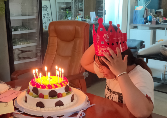 邦士度員工生日會(huì)