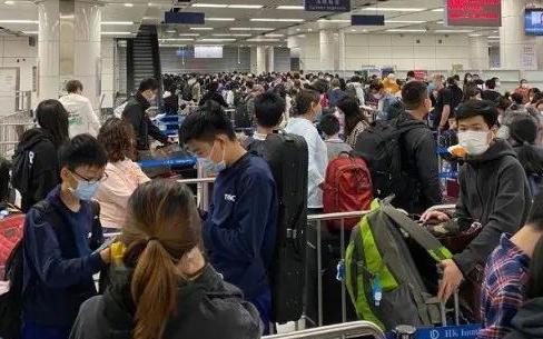 邦士度醫(yī)用護(hù)目鏡疫情時(shí)事：香港避疫“北上”忙